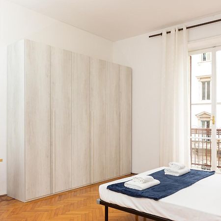 Picasso - Spacious Exclusive Apartment Milan Bagian luar foto