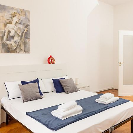 Picasso - Spacious Exclusive Apartment Milan Bagian luar foto