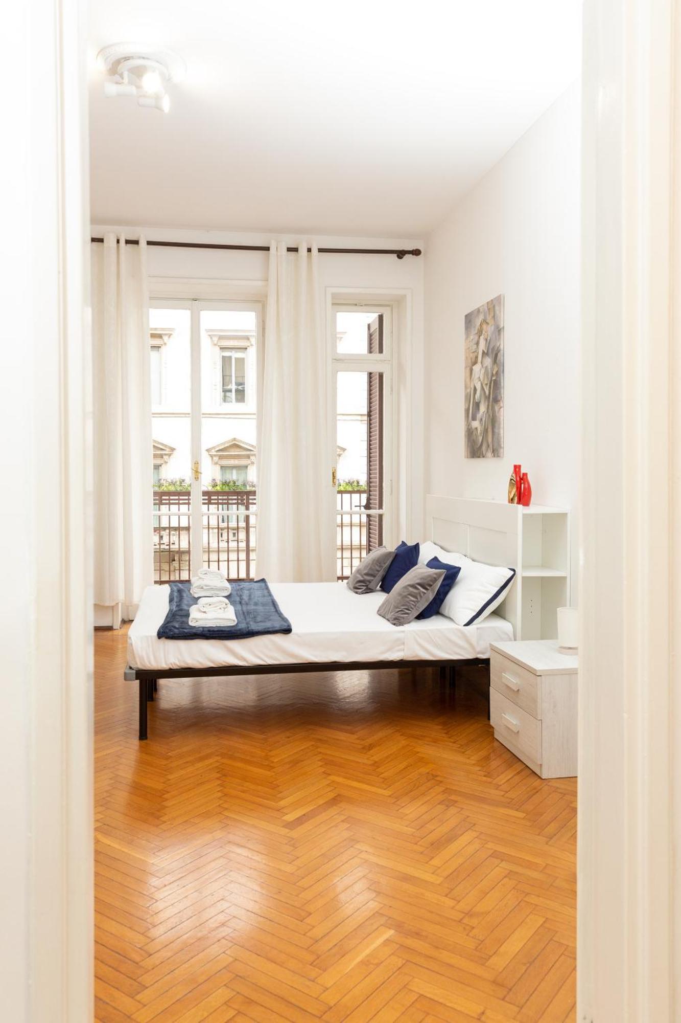 Picasso - Spacious Exclusive Apartment Milan Bagian luar foto