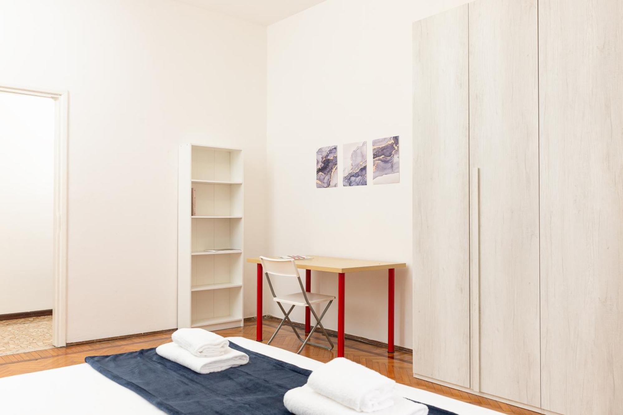 Picasso - Spacious Exclusive Apartment Milan Bagian luar foto
