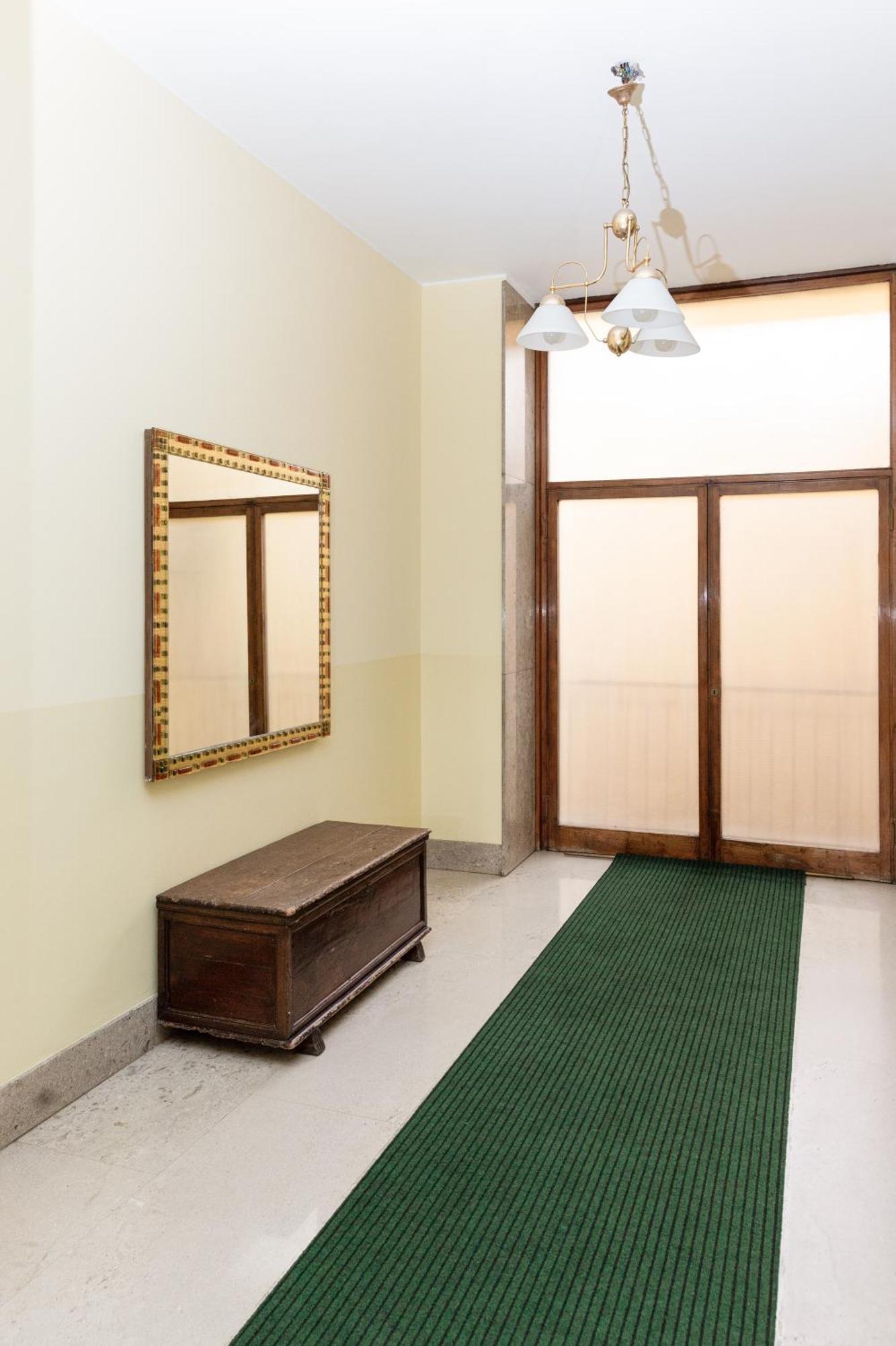 Picasso - Spacious Exclusive Apartment Milan Bagian luar foto